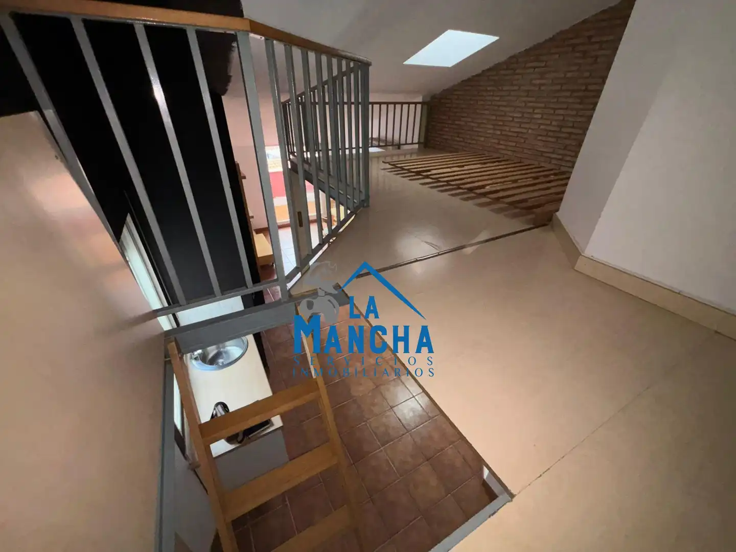 Ático en venta en Albacete con Aire acondicionado, Calefacción y Terraza