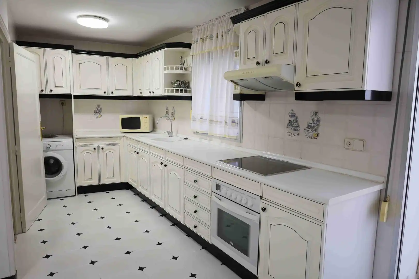 Cocina de Casa o chalet en venta en Torrecilla de Alcañiz con Aire acondicionado, Terraza y Trastero