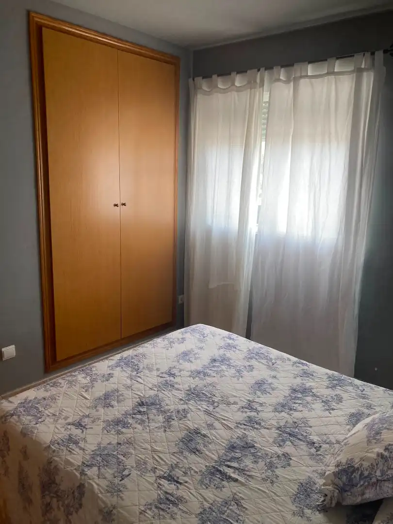 Apartamento de alquiler en Carrer Venecia, Montañar - El Arenal
