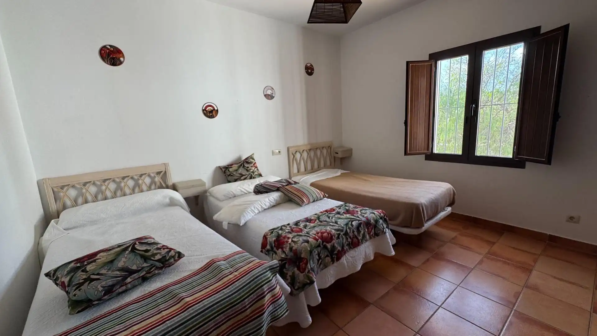 Habitación de Finca rústica en venta en Teba con Aire acondicionado, Jardín privado y Piscina