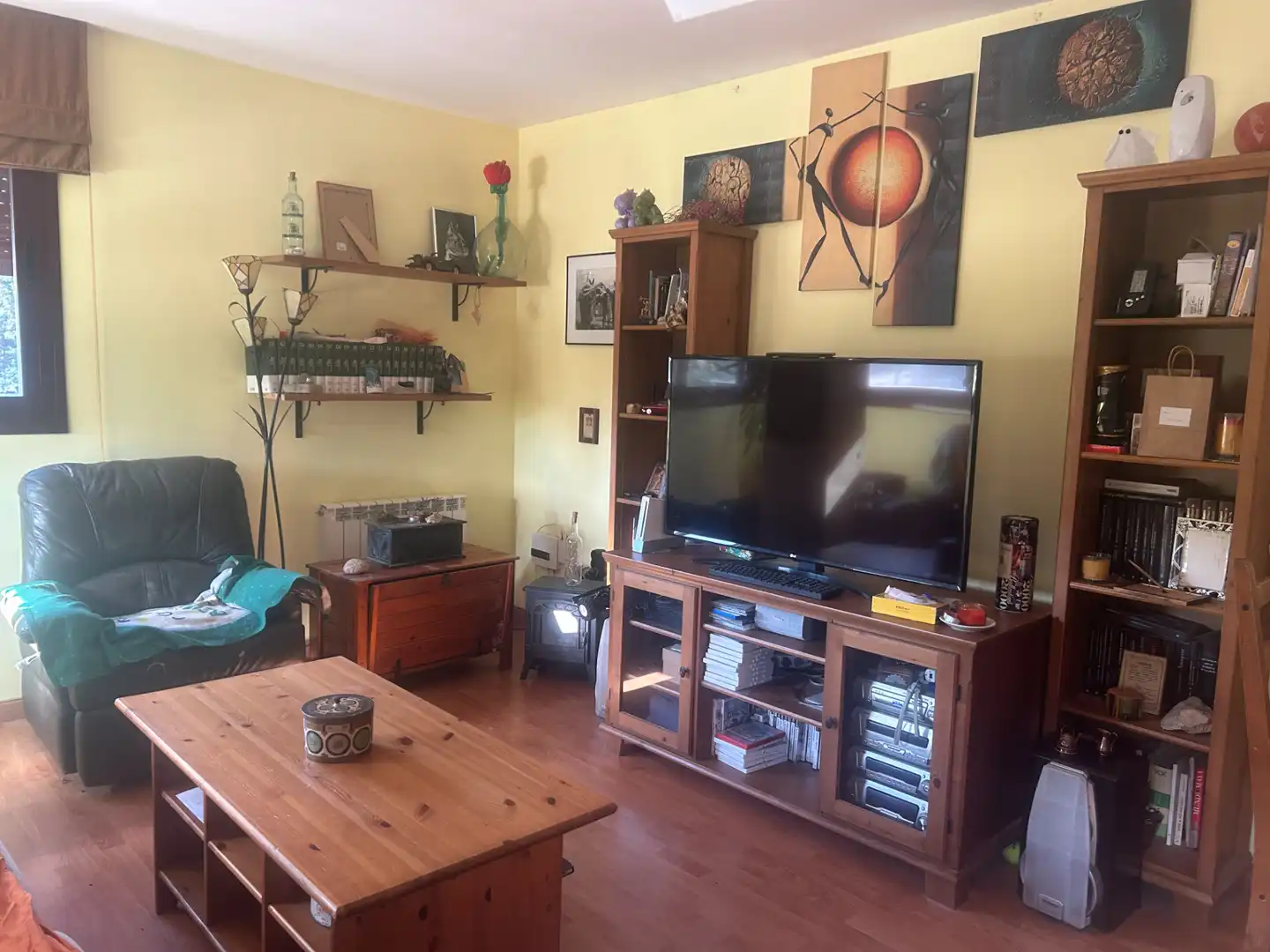 Sala de estar de Piso en venta en Navàs con Aire acondicionado, Calefacción y Parquet