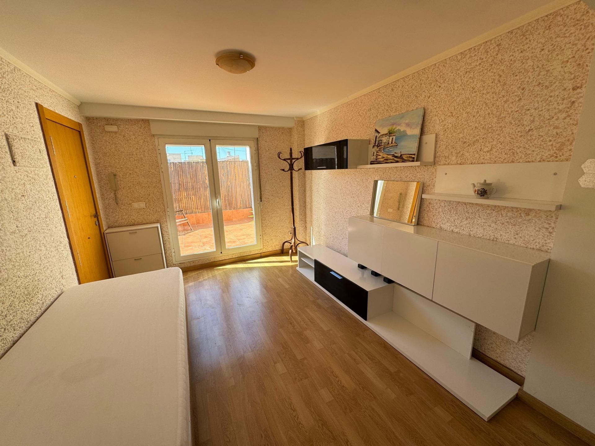 Attic to rent in  DR BERGEZ, Carolinas Altas