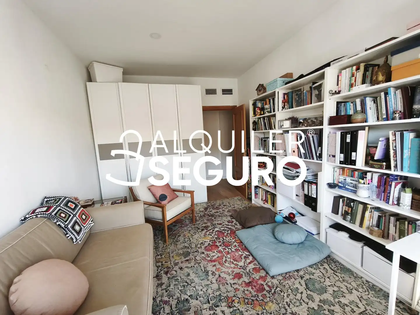 Habitación de Piso de alquiler en Zaragoza con Aire acondicionado y Calefacción