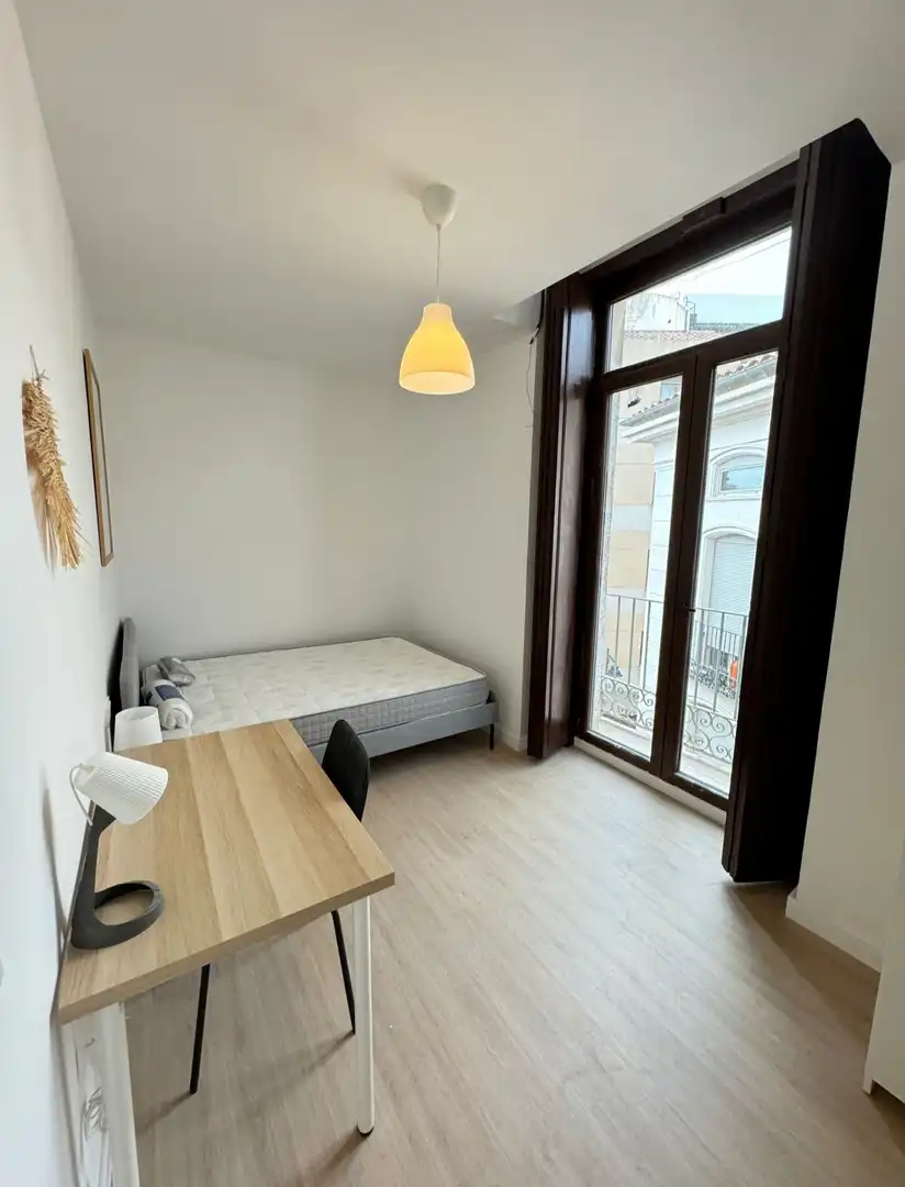 Wohnungen zur Miete in Carrer de Tomàs Valls, 18, Centro