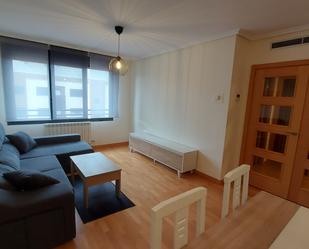 Living room of Flat to rent in Lardero  with Heating, Private garden and Parquet flooring