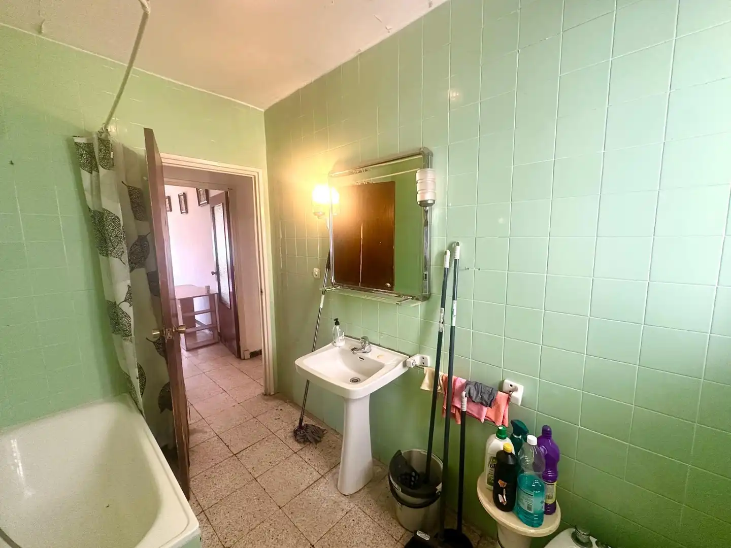 Bany de Apartament en venda en Alicante / Alacant amb Terrassa, Moblat i Balcó