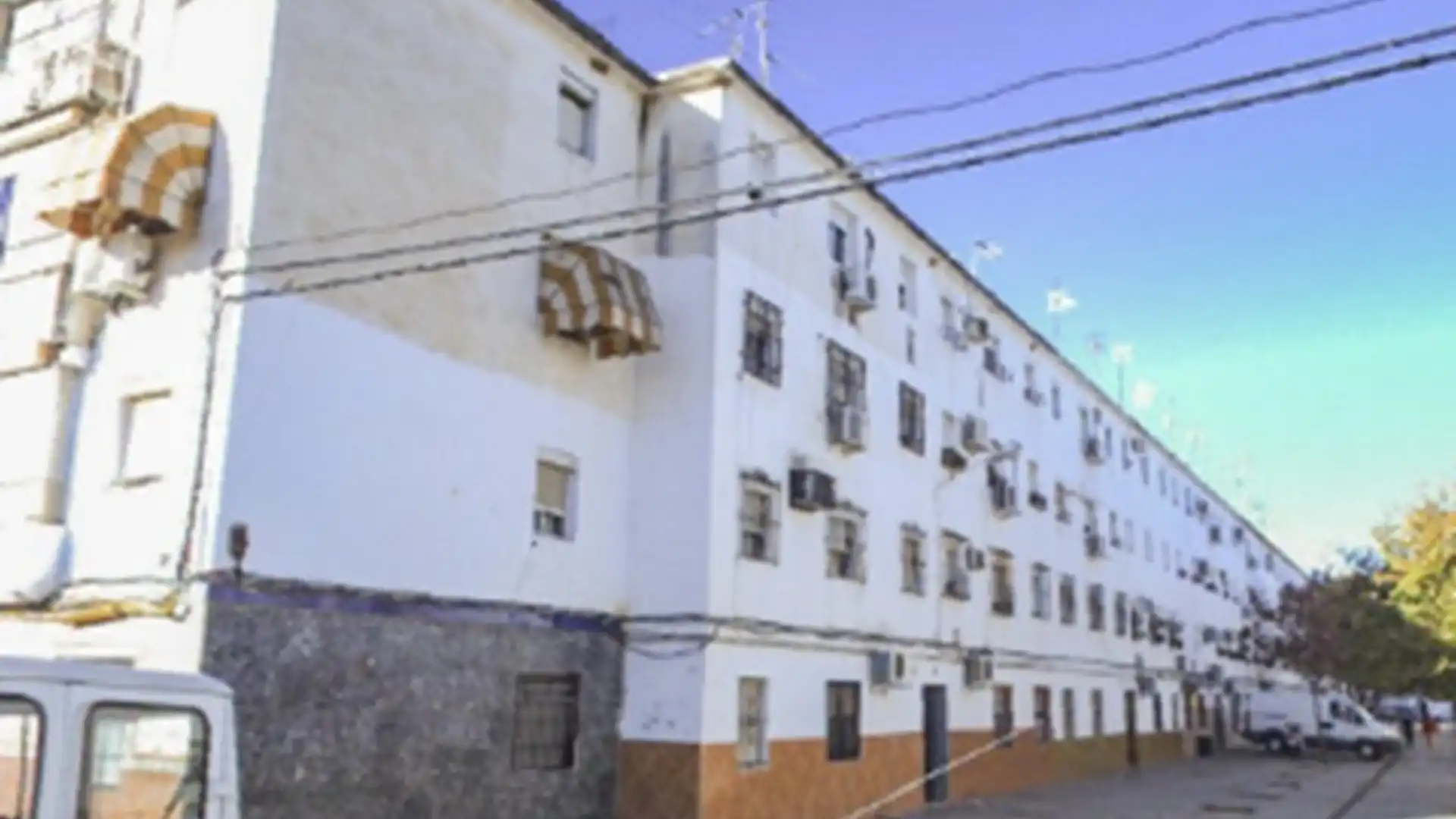 Exterior view of Flat for sale in  Sevilla Capital