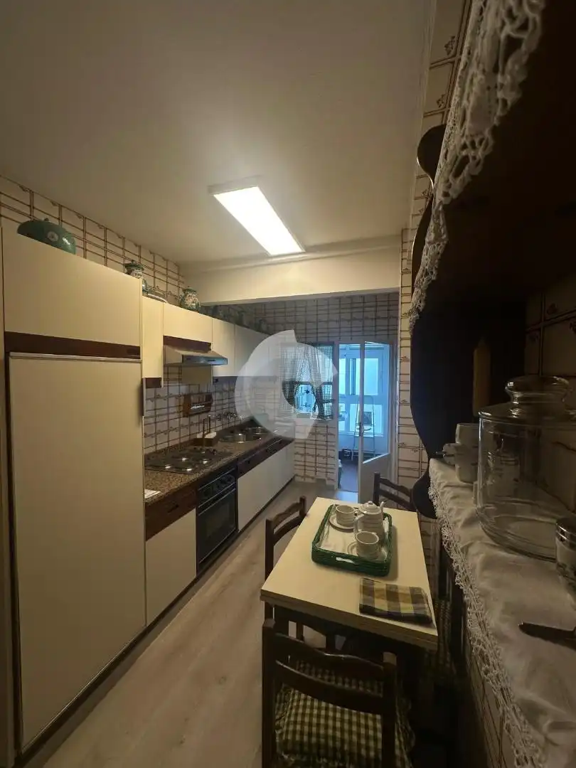 Küche von Wohnung zur Miete in Santiago de Compostela  mit Heizung
