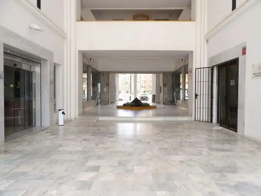 Apartment with pool for sale in Castillo Sohail - Myramar, imagen 11