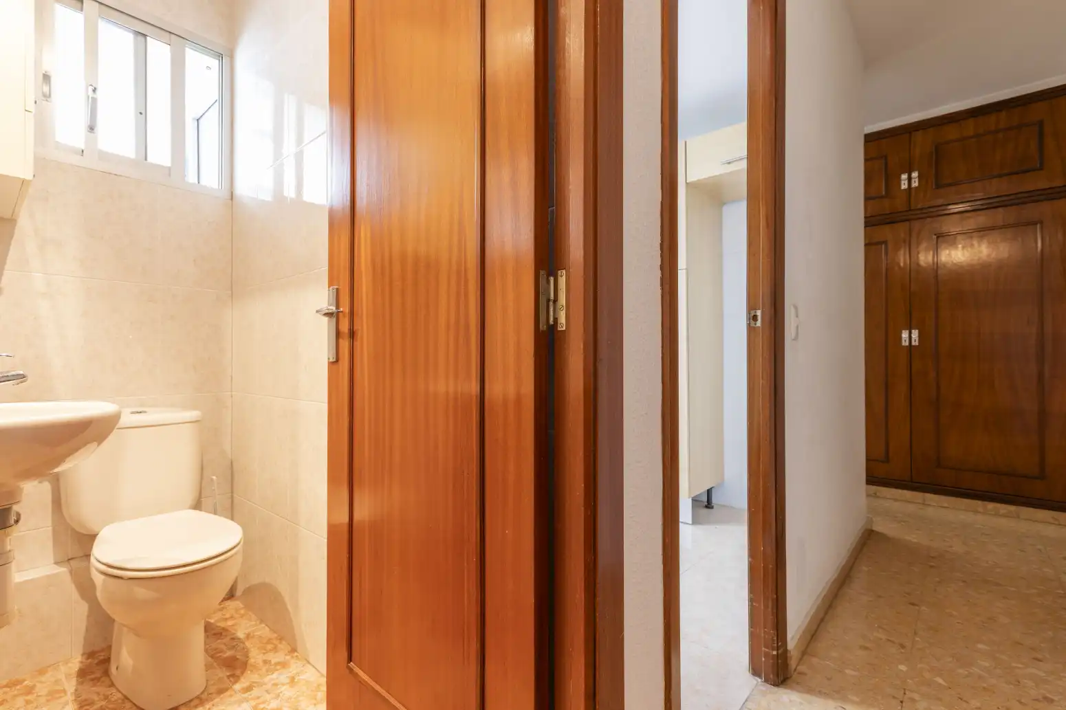 Badezimmer von Wohnung zum Verkauf in Meliana mit Heizung und Balkon