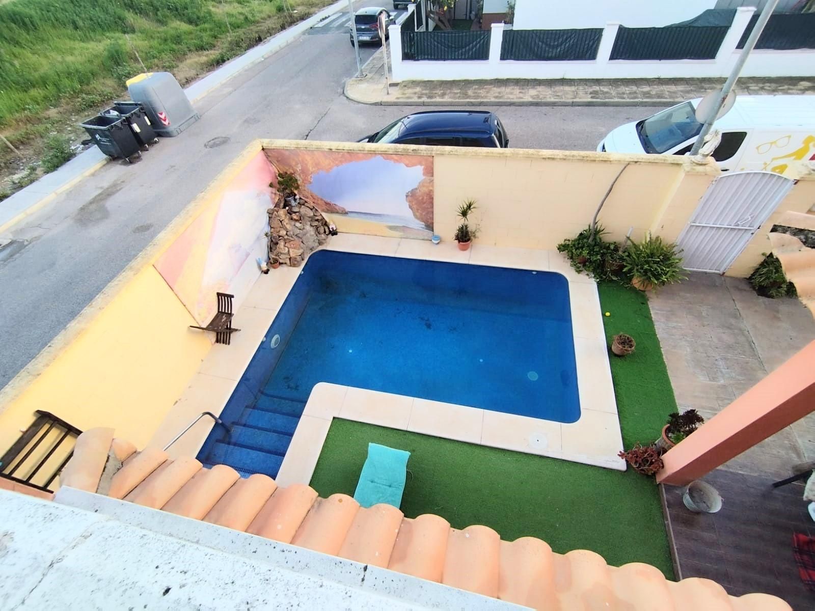 Casa adosada en venda a Burguillos