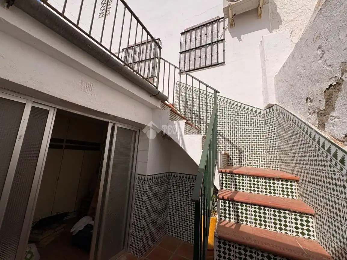 Vista exterior de Casa adosada en venta en Ardales con Terraza, Amueblado y Balcón