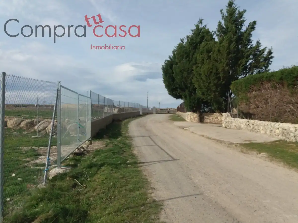 Country house zum Verkauf in La Lastrilla 