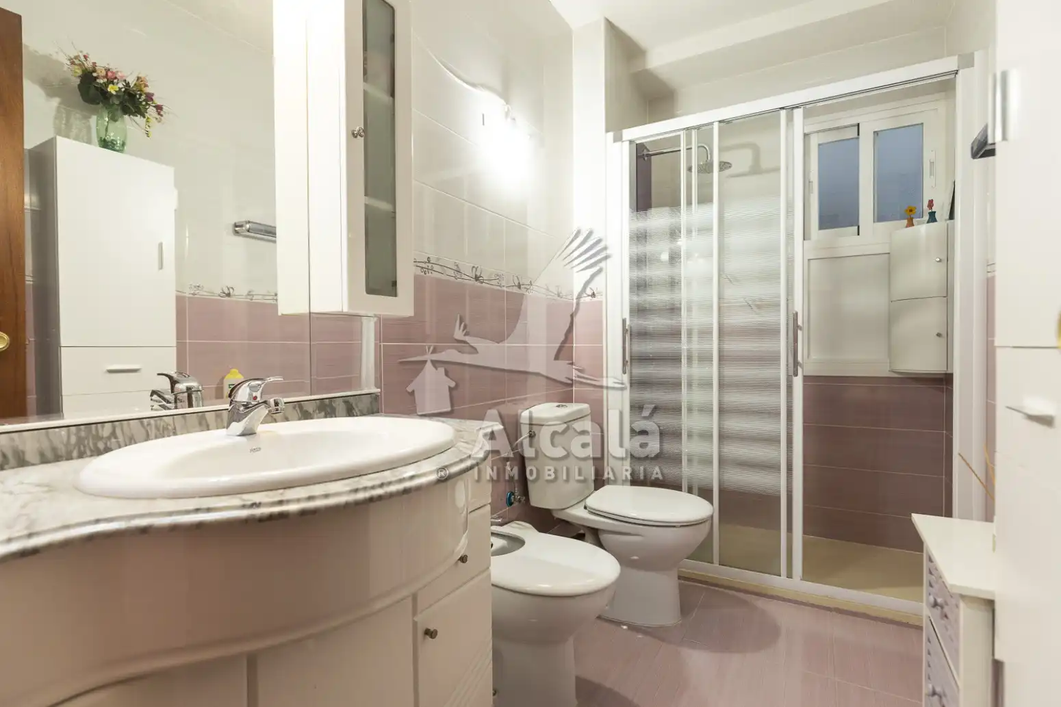 Baño de Piso en venta en Alcalá de Henares con Aire acondicionado, Calefacción y Parquet