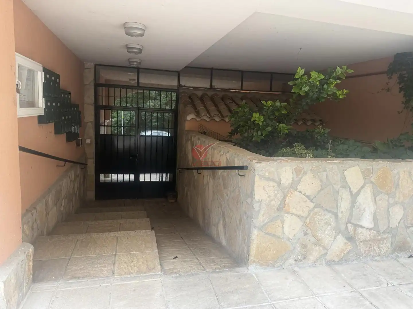 Piso en venta en Cuenca con Calefacción, Trastero y Amueblado