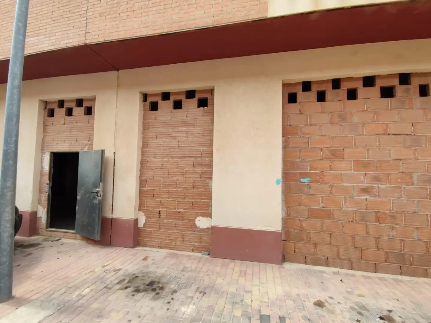 Local comercial de lloguer a Roldán, imagen 4