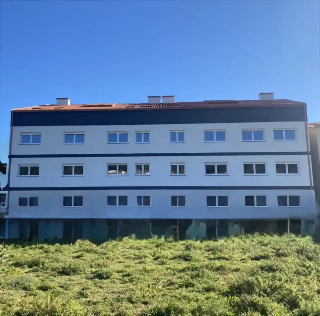 Vista exterior de Pis en venda en Fisterra amb Jardí privat i Balcó
