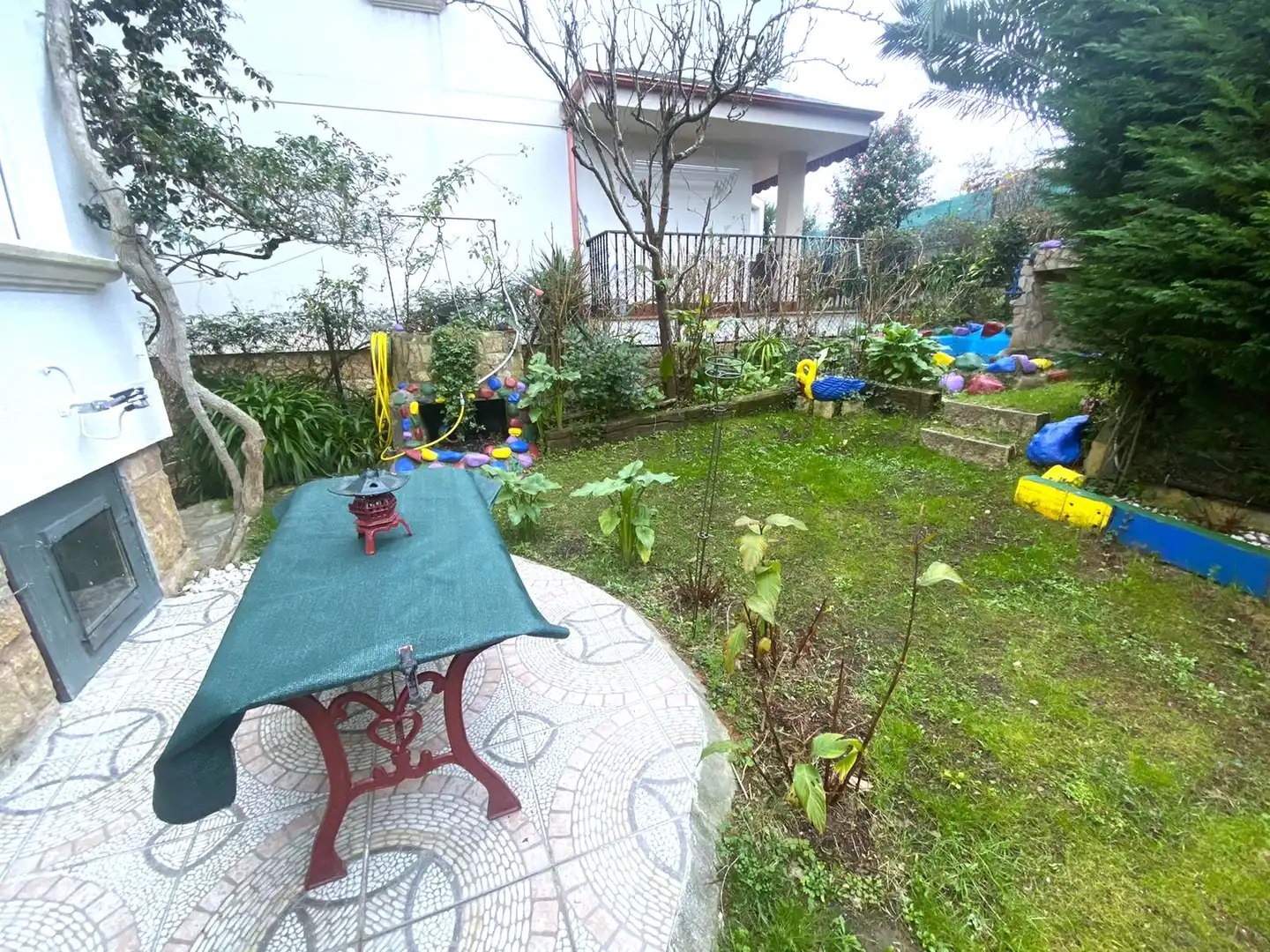Jardín de Casa o chalet en venta en Castro-Urdiales con Calefacción, Jardín privado y Parquet