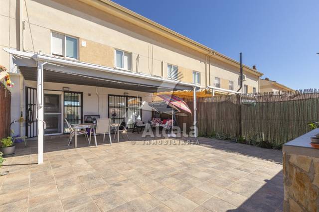 Casa-chalet en Venta en Villanueva de la Torre