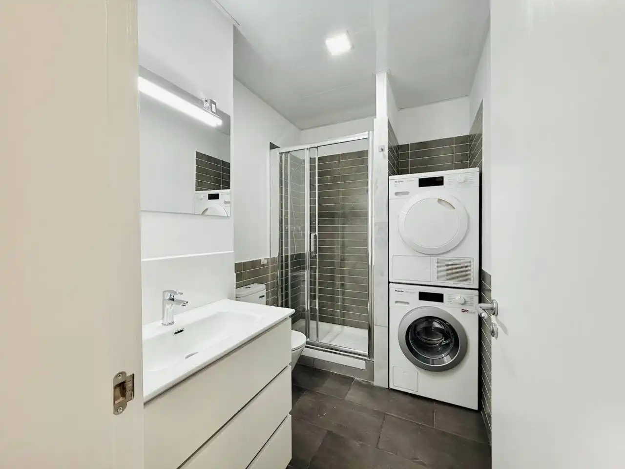 Apartment mit Terrasse zum Verkauf in Calle Balmes, imagen 18
