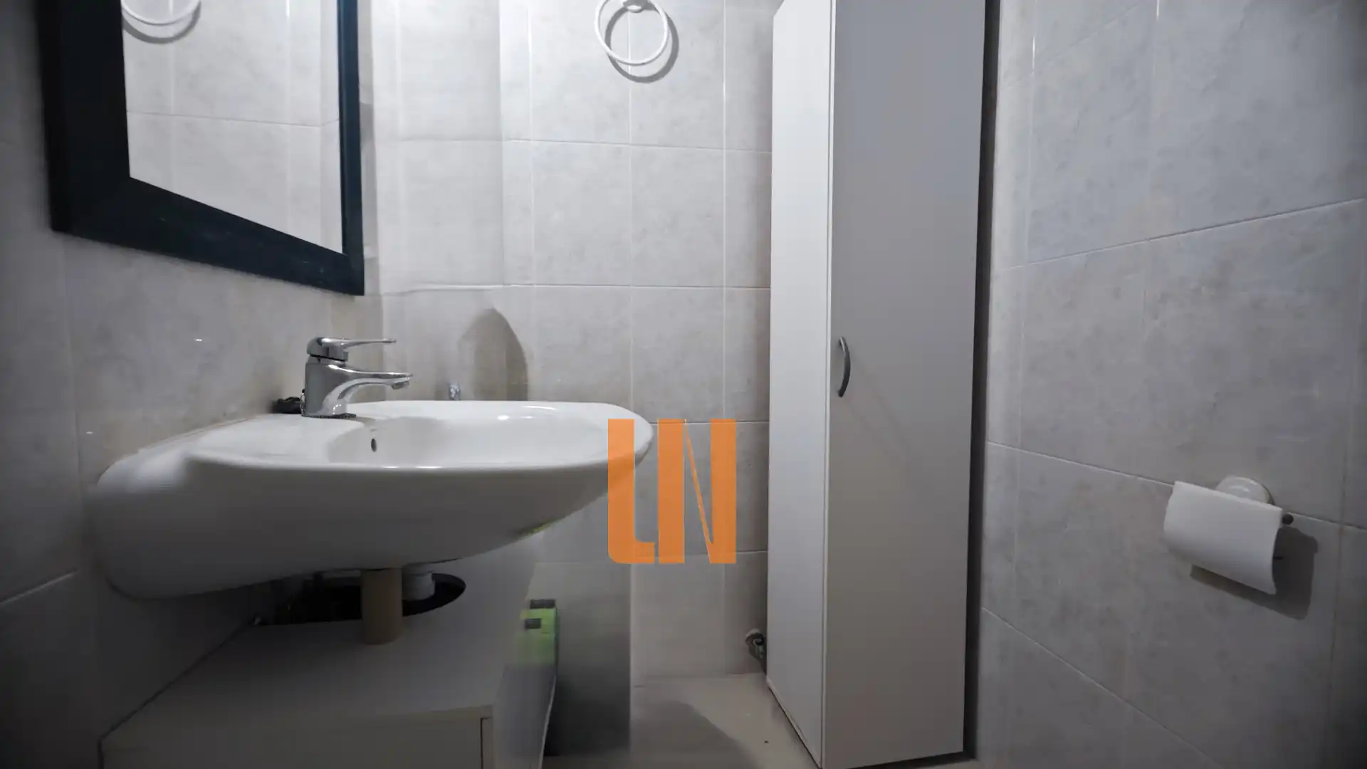Baño de Oficina en venta en A Coruña Capital  con Internet
