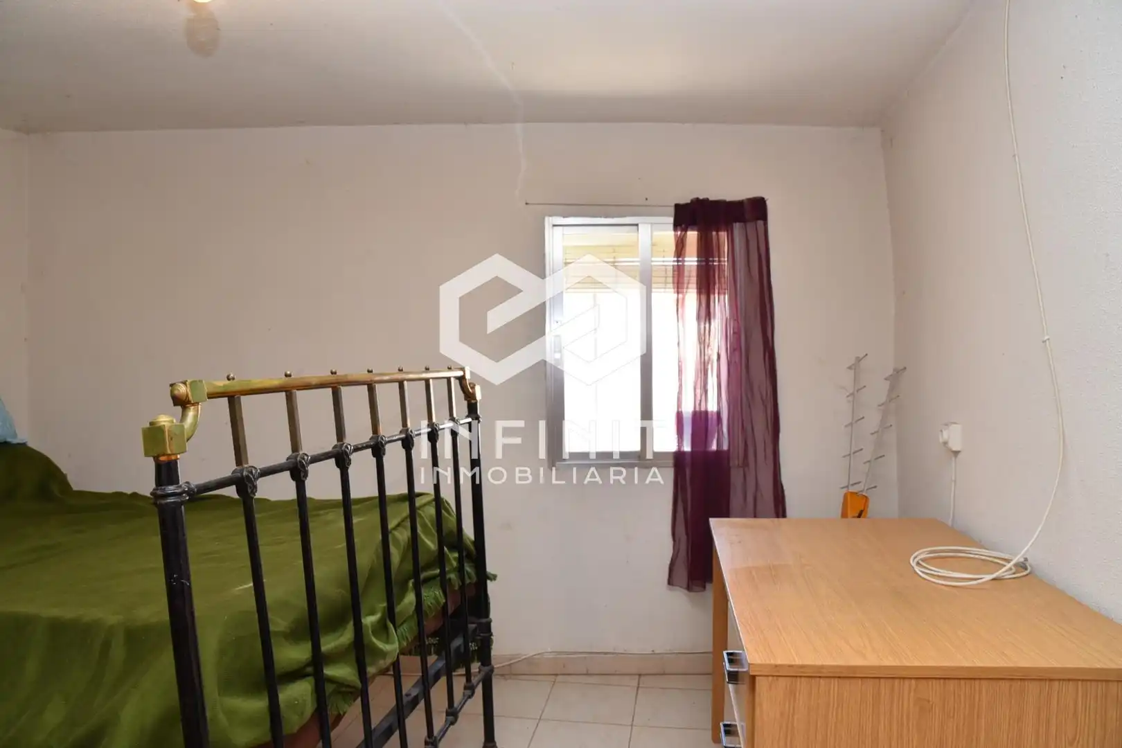Bedroom of Houses for sale in Muduex  with Private garden, Storage room and Balcony