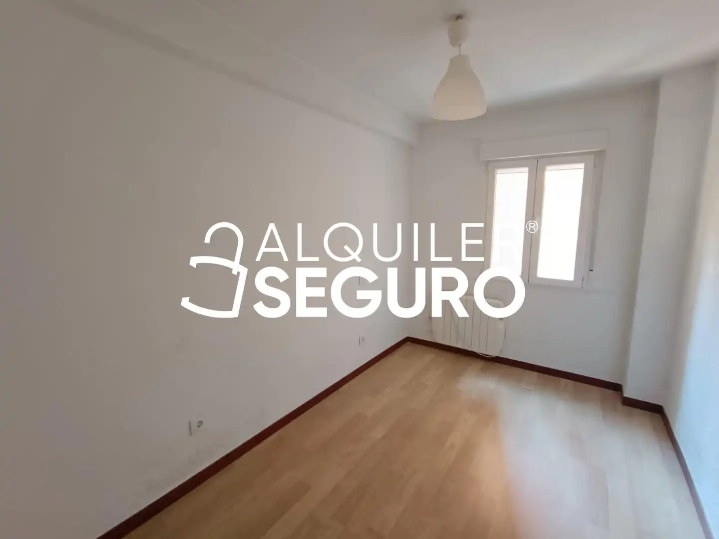 Bedroom of Flat for rent in Getafe  with Air Conditioner, Heating and Terrace