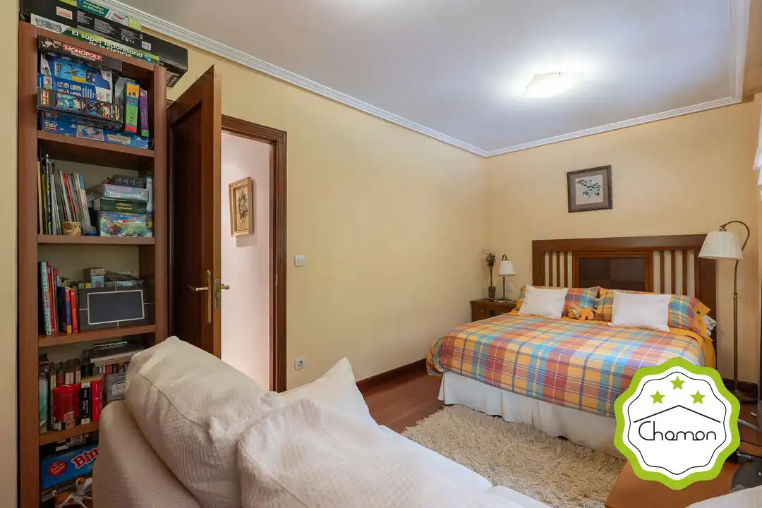 Bedroom of Houses for sale in Castro-Urdiales  with Heating and Furnished