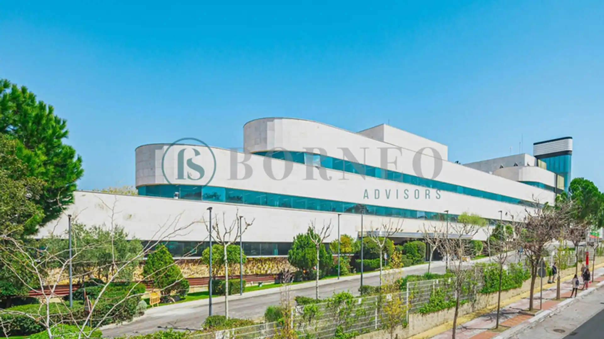 Außenansicht von Büro zur Miete in  Madrid Capital