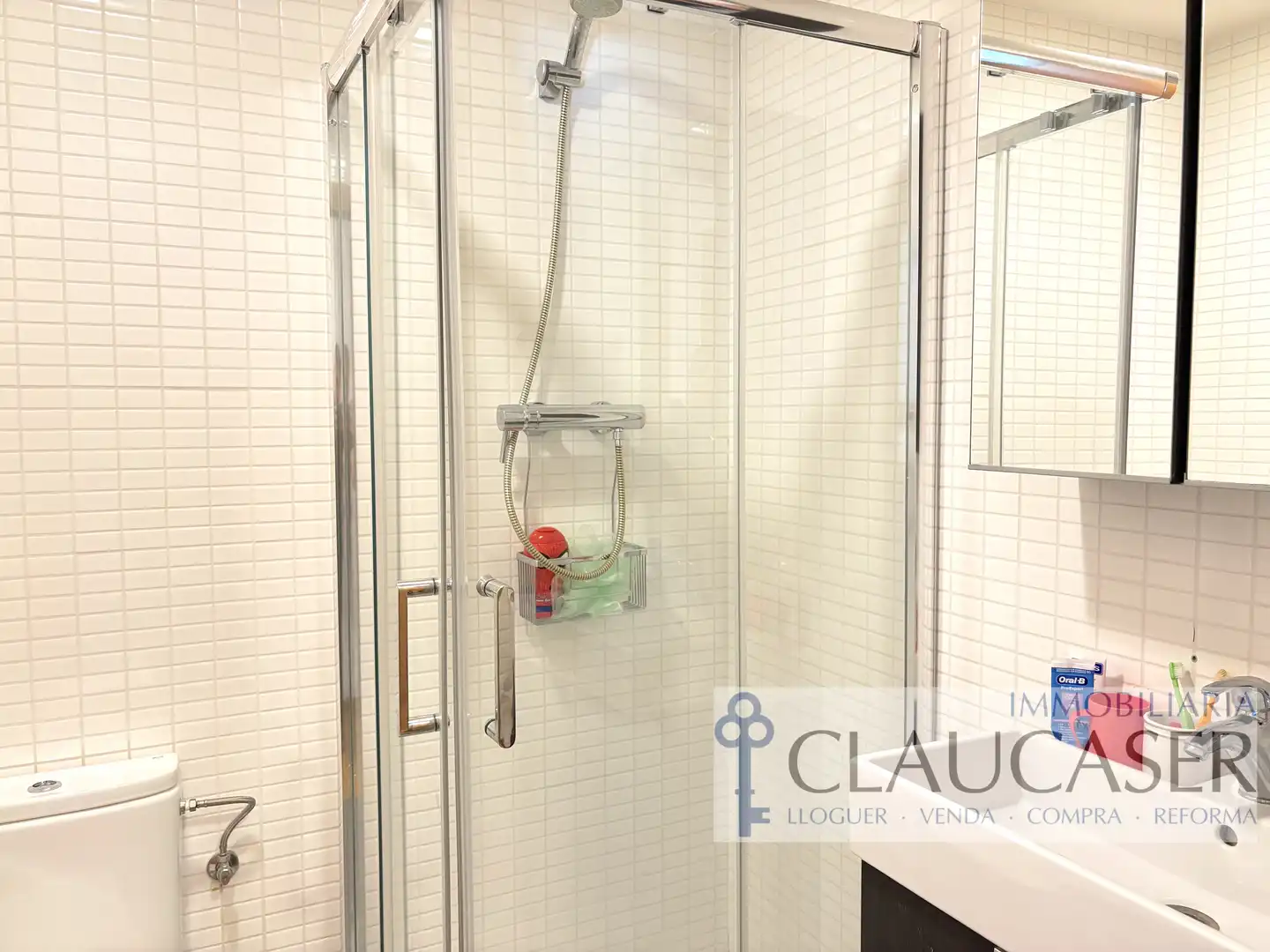 Bathroom of Flat for sale in Sabadell  with Heating, Private garden and Terrace