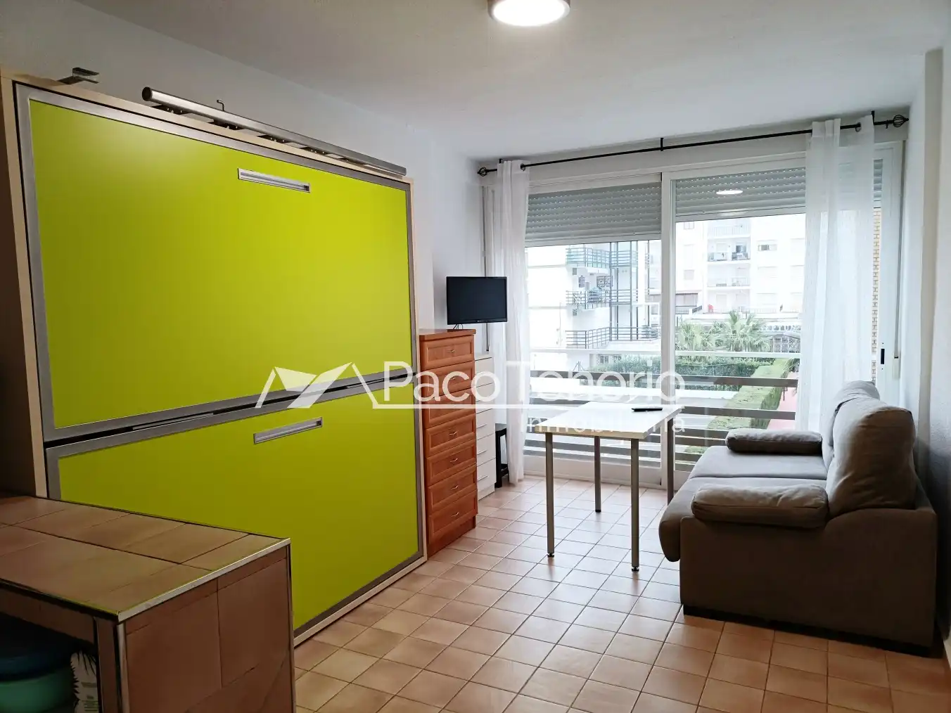 Sala de estar de Apartamento de alquiler en La Antilla con Amueblado, Lavadora y Microondas