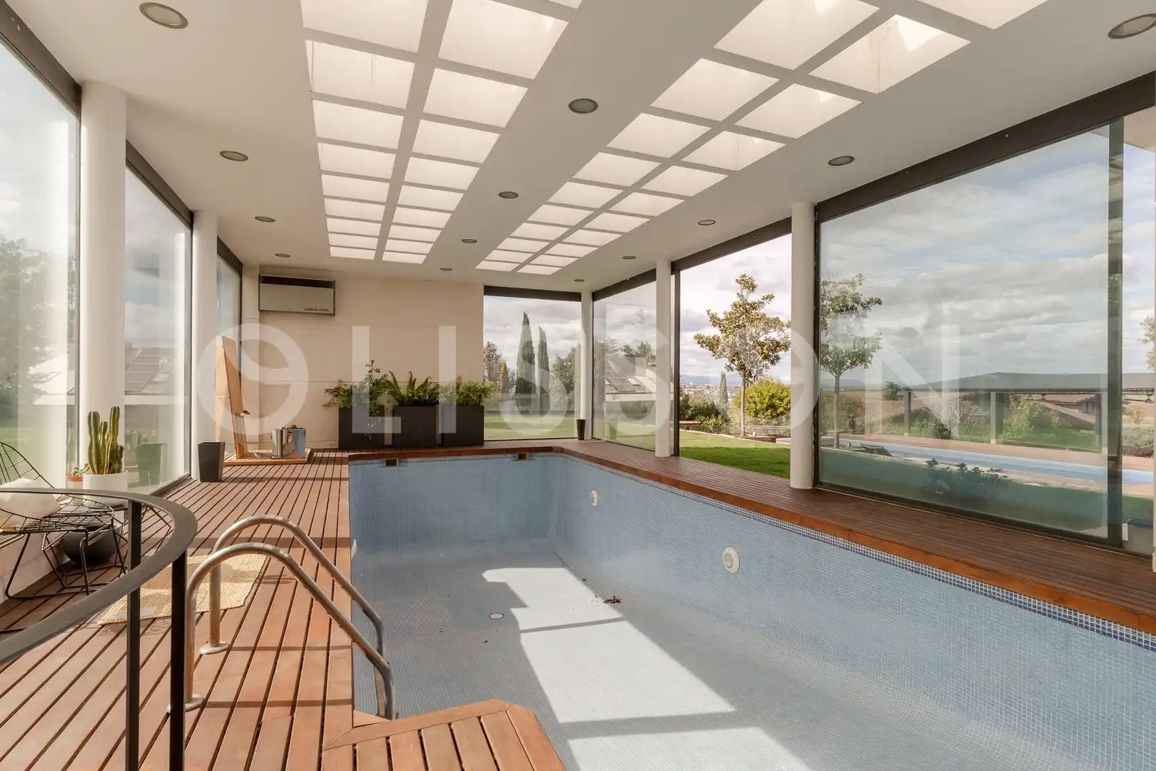 Casa con piscina en venta en Urbanización La Moraleja, imagen 7