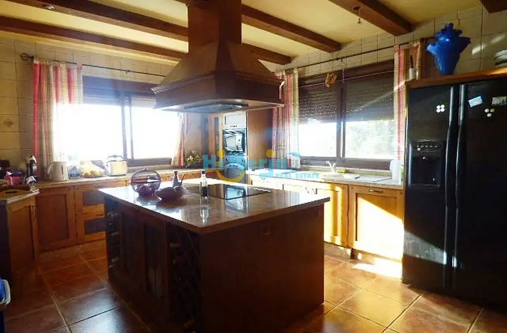 Chalet con piscina en venta en Centro, imagen 6