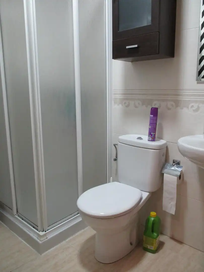 Bathroom of Flat for sale in Puertollano  with Air Conditioner, Heating and Terrace