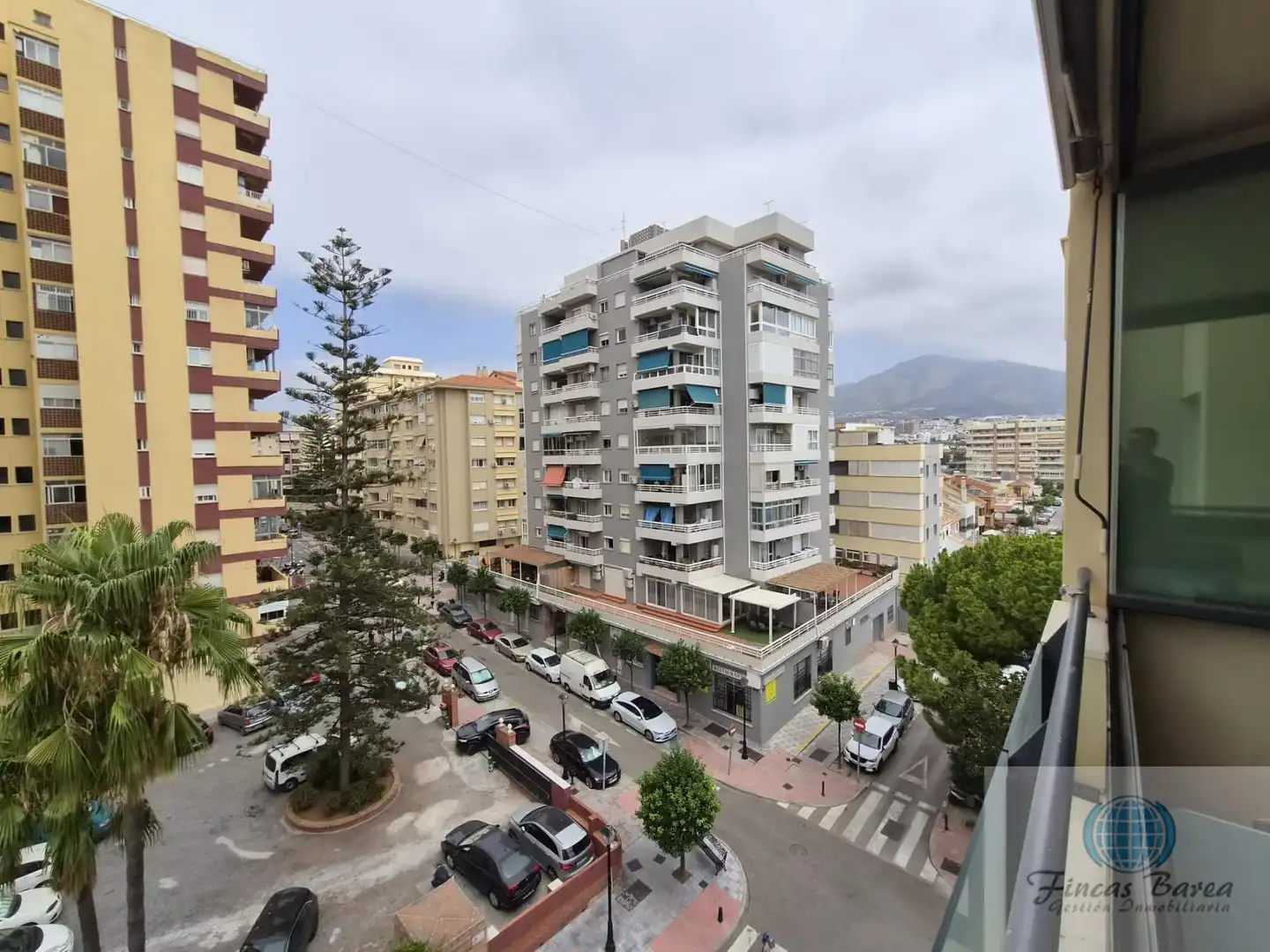 Exterior view of Flat for sale in Fuengirola  with Air Conditioner, Terrace and Community pool