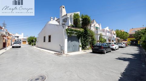 Foto 5 de Casa adosada en venta en Carretera de Huetor Vega, Camino de los Neveros - Serrallo, Granada Capital