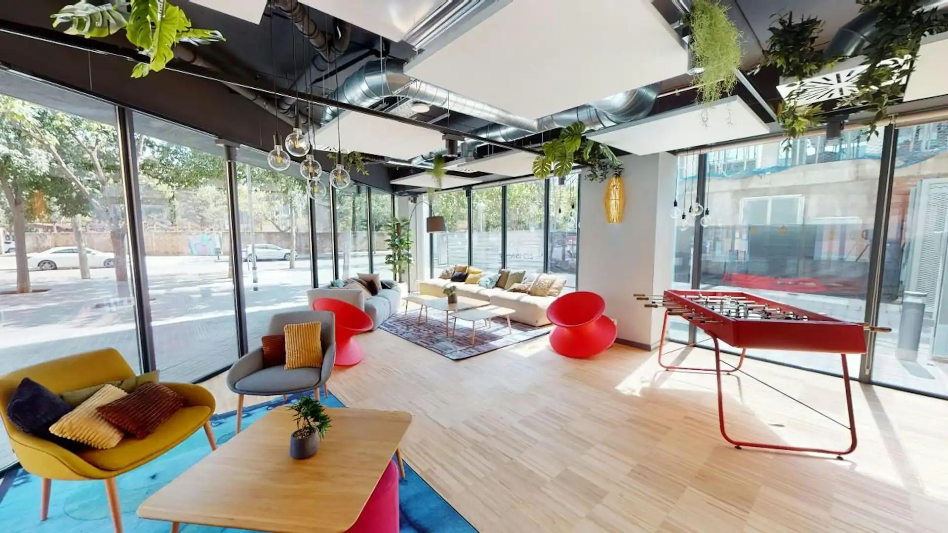 Wohnzimmer von Gebäude zur Miete in Barcelona