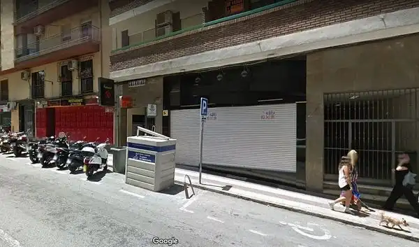 Business premises to rent in Calle Doctor Eduardo Arroyo 11
