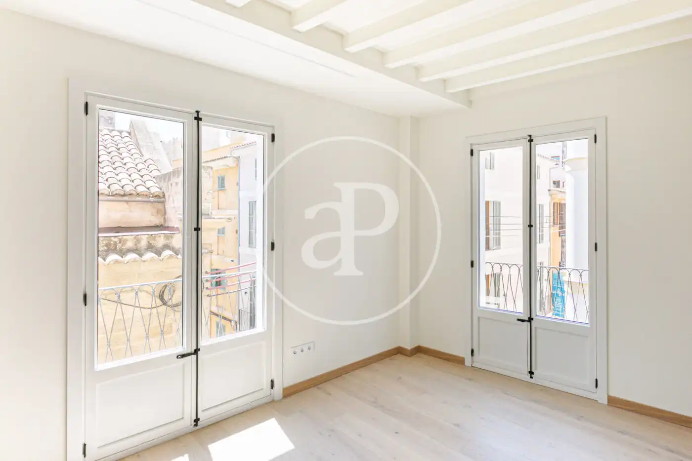 Piso de alquiler en Carrer de Vallseca, La Llotja - Born