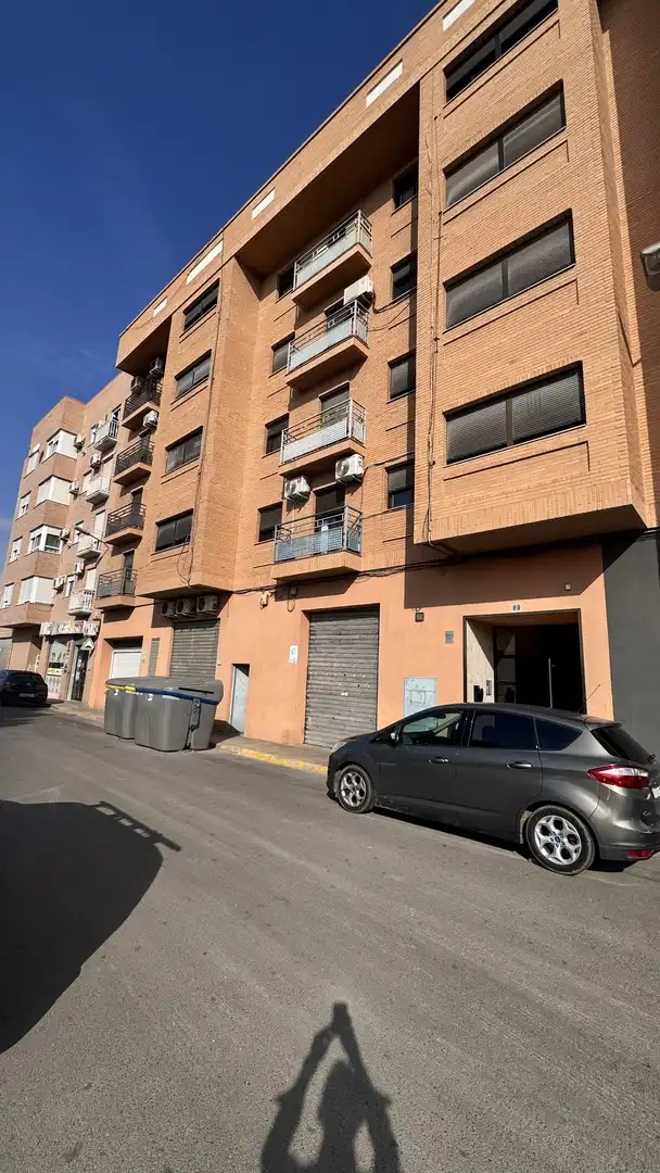 Vista exterior de Piso en venta en Massamagrell