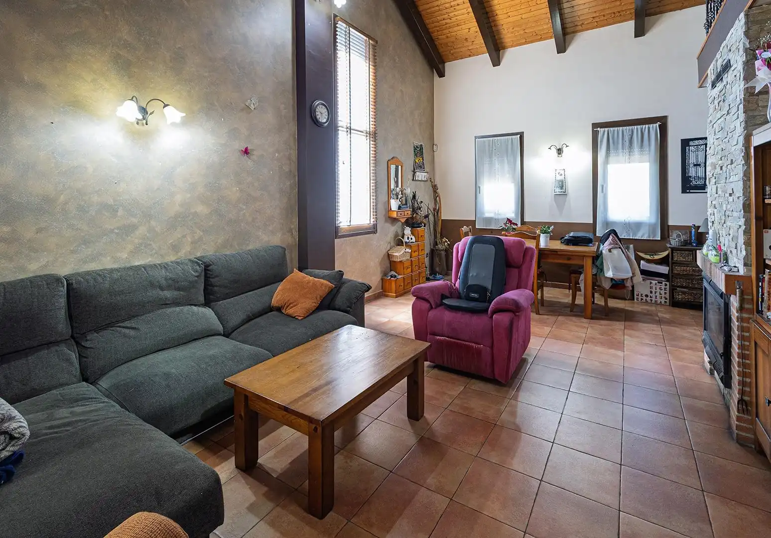 Sala de estar de Casa o chalet en venta en Viana de Cega con Jardín privado