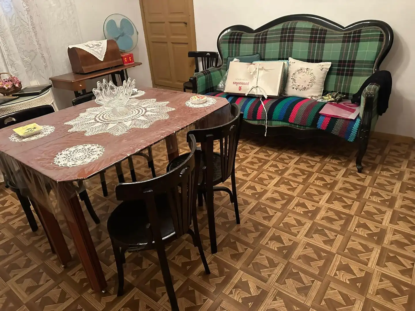 Menjador de Casa o xalet en venda en Estremera amb Calefacció i Terrassa