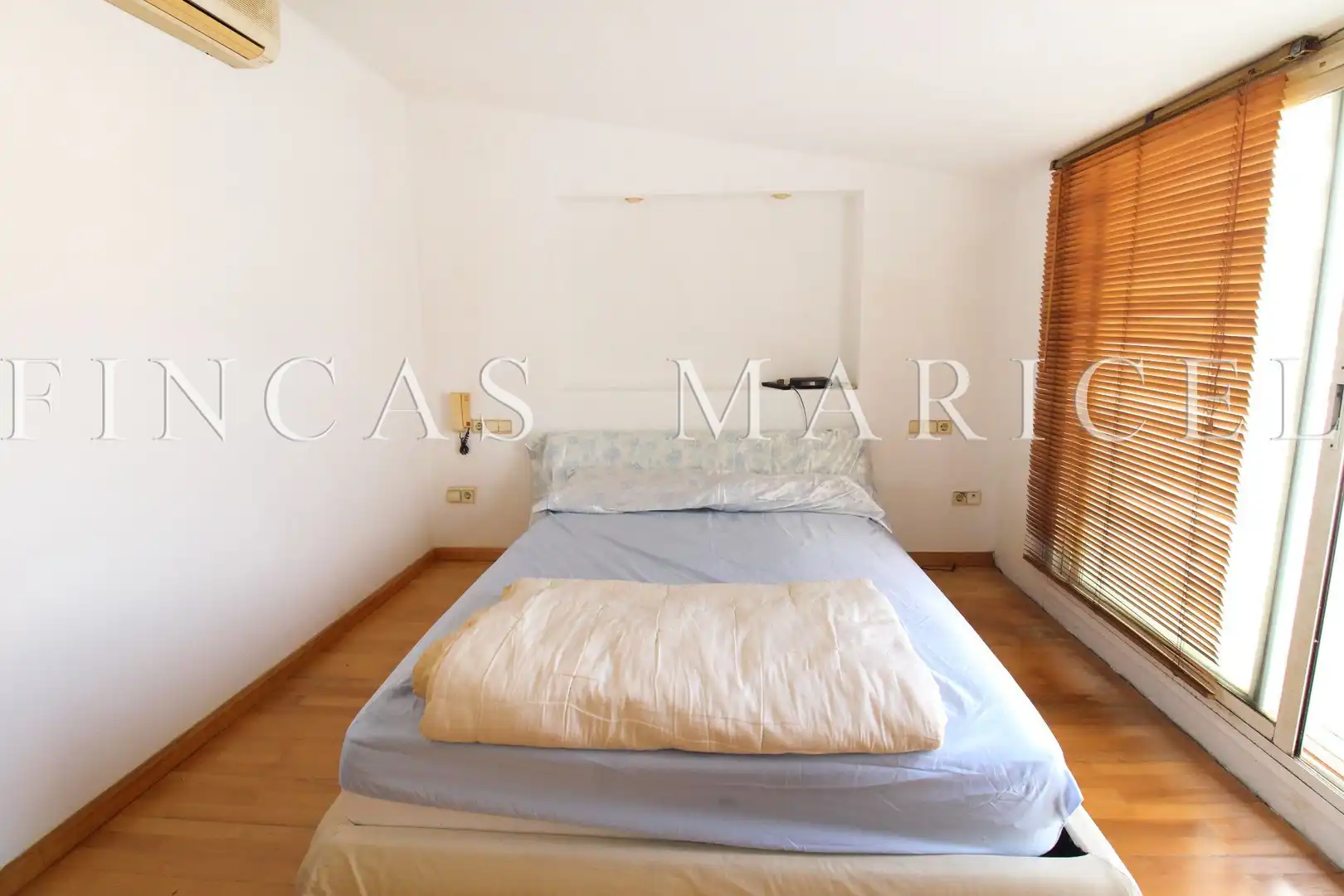 Attic for sale in Sitges  with Air Conditioner and Terrace
