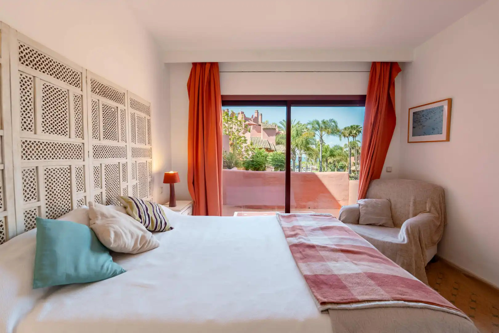 Bedroom of Attic for sale in Estepona  with Air Conditioner, Terrace and Swimming Pool