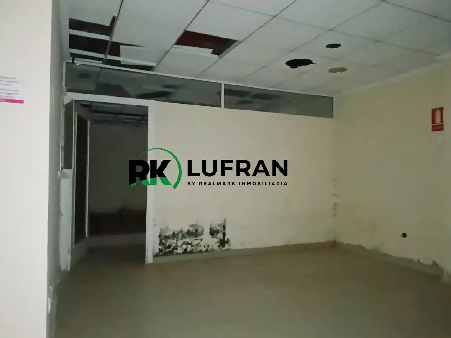 Local comercial en venta en Calle AAIUN, imagen 24