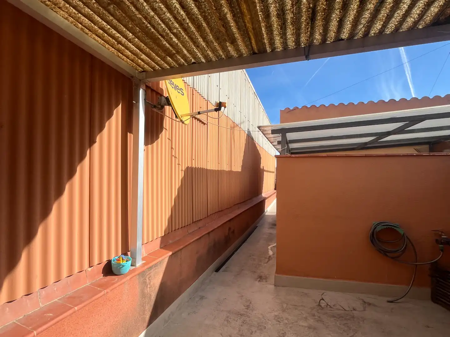 Casa adosada en venta en Carrer de les Colomeres, 84, Centre - Estació
