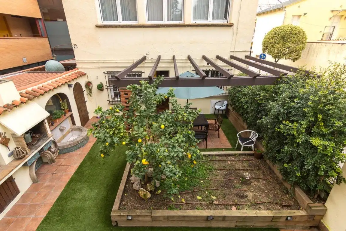 Terrace of Houses for sale in Sant Cugat del Vallès  with Air Conditioner, Heating and Private garden