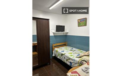 Bedroom of Flat to rent in L'Hospitalet de Llobregat  with Air Conditioner, Heating and Furnished