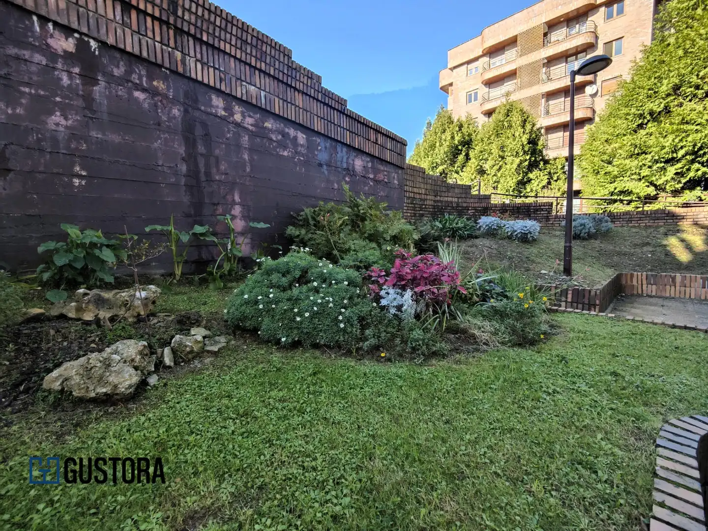 Jardín de Piso en venta en Donostia - San Sebastián  con Calefacción, Terraza y Trastero
