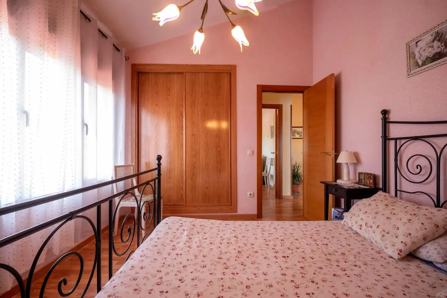 Habitación de Casa o chalet en venta en Ávila con Calefacción, Jardín privado y Terraza